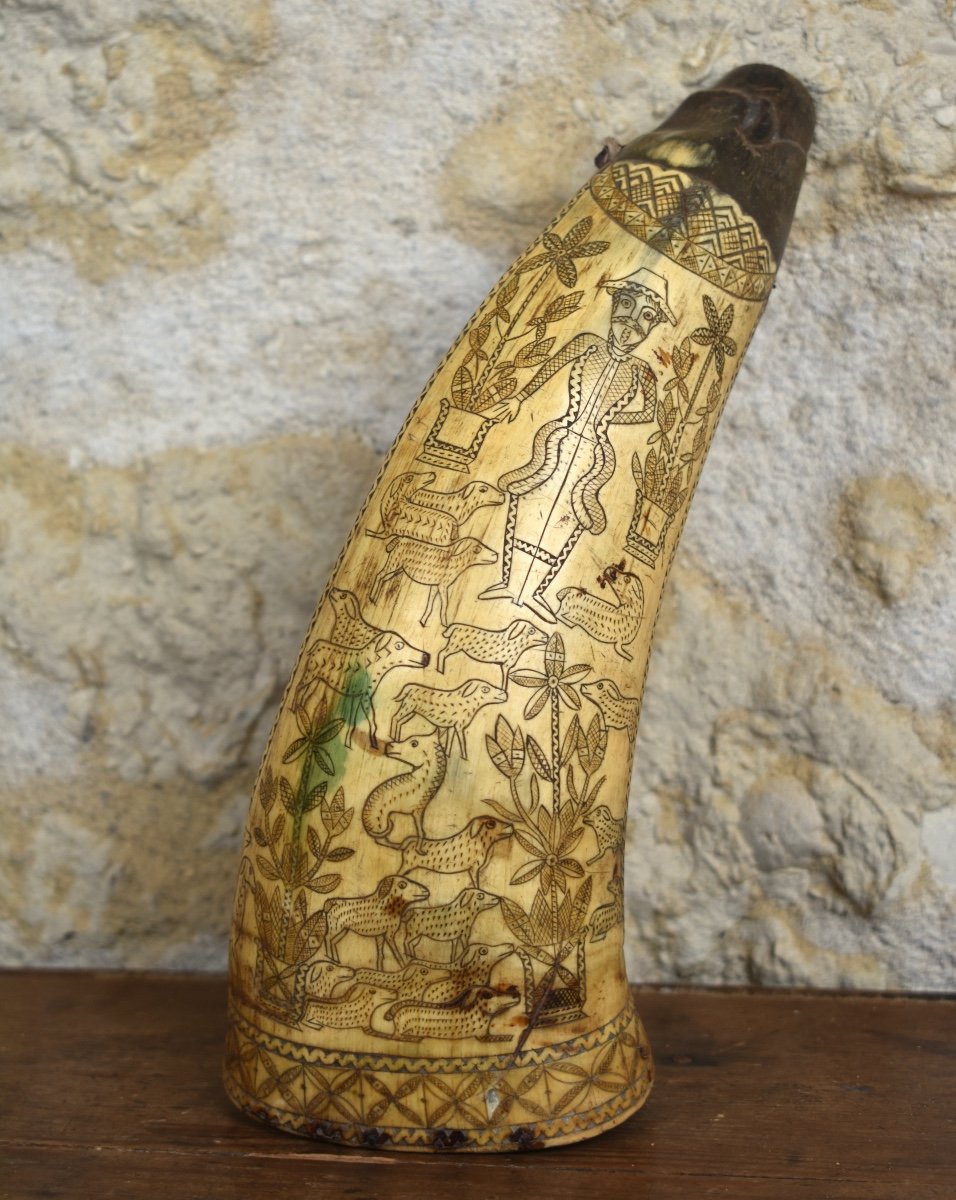 Engraved Shepherd's Horn - Folk Art - 19th Century