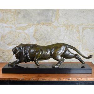 Bronze - Lion en chasse- &eacute;cole fran&ccedil;aise vers 1935 - Art D&eacute;co