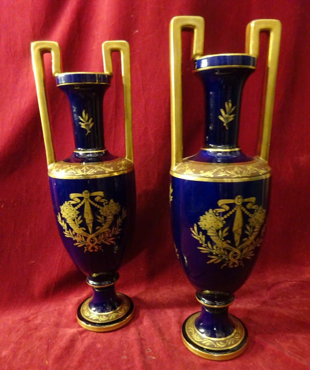 Important Pair Of Earthenware Vases From Tours