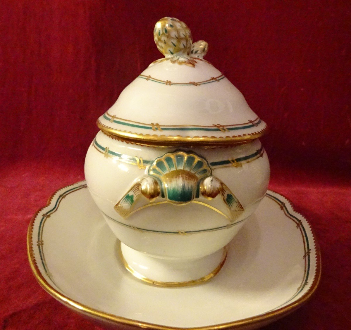 Paris Porcelain Dessert Service Late Nineteenth Century-photo-1