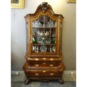 Dutch Mahogany Showcase