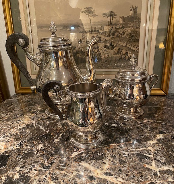 Service à thé en métal argenté – Modèle Perles – Christofle