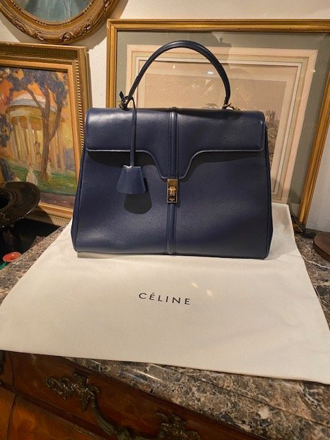 Celine – Sac modèle 16 – Cuir – Modèle 2025 – État neuf-photo-2