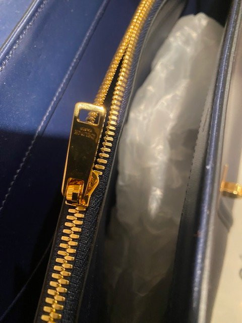 Celine – Sac modèle 16 – Cuir – Modèle 2025 – État neuf-photo-8