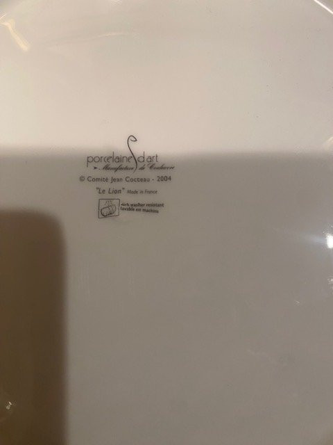 Grand plat “Le Lion” d’après Jean Cocteau – Pièce artistique en porcelaine Couleuvre-photo-8