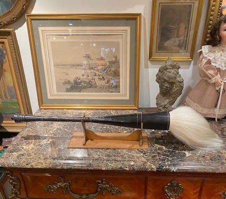 Grand pinceau de lettré chinois XIXᵉ – corne noire et symbole de longévité