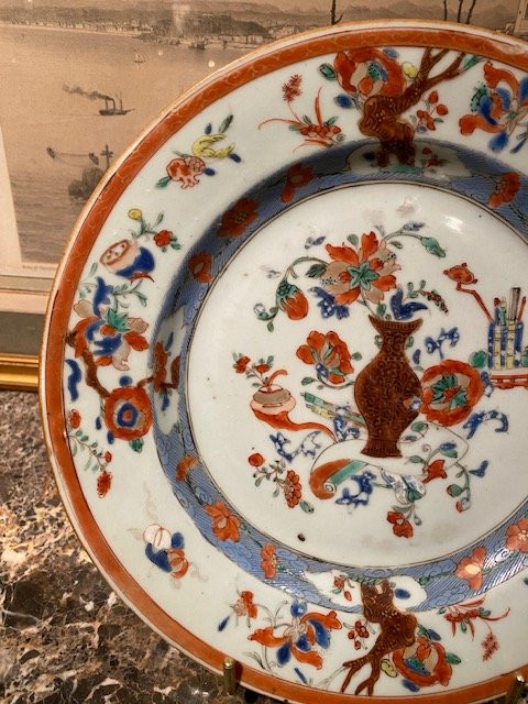 Assiette en porcelaine Compagnie des Indes – Époque Yongzheng (1723-1735)-photo-3