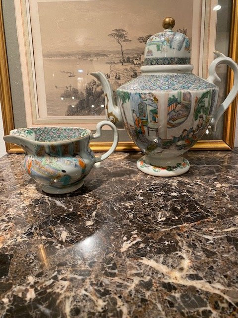 Théière et pot à lait en porcelaine de Chine Famille Verte – Époque Kangxi (1662-1722)-photo-1