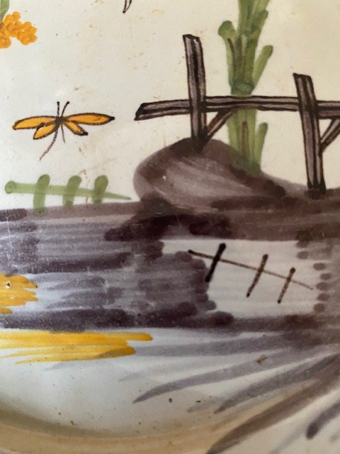 Assiette en faïence de La Rochelle XVIIIᵉ – décor oiseau, libellule et branche fleurie-photo-7