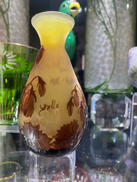 Émile Gallé – Petit vase en verre multicouche, décor de fuchsia, Art nouveau, École de Nancy-photo-8