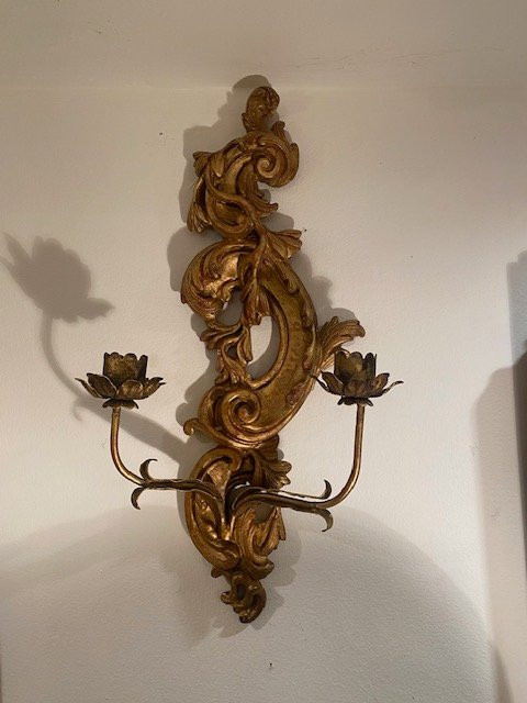 Pair Of Florentine Wall Sconces In Carved And Gilded Wood - Rocaille Style, Circa 1870-photo-2