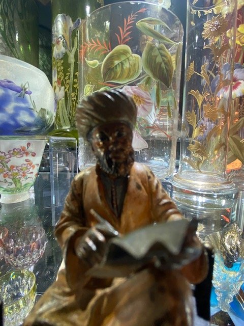 Orientalist Bronze From Vienna – Bedouin Writing While Seated On A Stool-photo-3