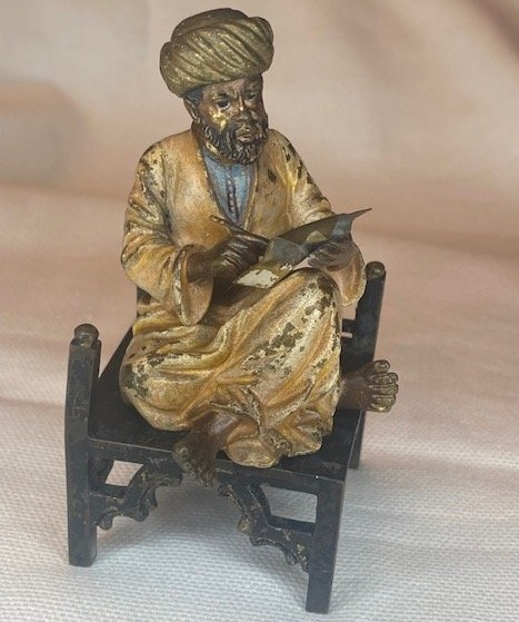 Orientalist Bronze From Vienna – Bedouin Writing While Seated On A Stool
