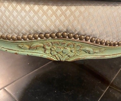 Paire de bergères en cabriolet – Style Louis XV – Hêtre sculpté et peint – Travail français, XI-photo-3