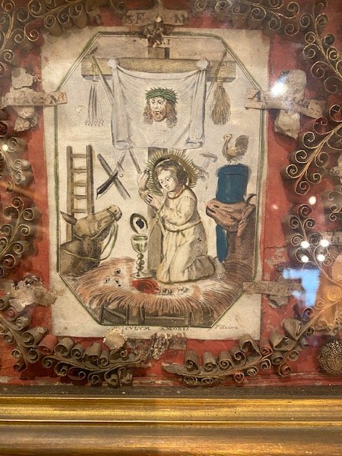 Rare Reliquary With Scrolls—arma Christi And Instruments Of The Passion—18th Century-photo-1