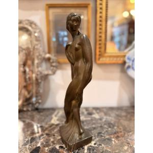 Pierre Le Faguays (1892-1962) Sculpture en bronze Art Déco