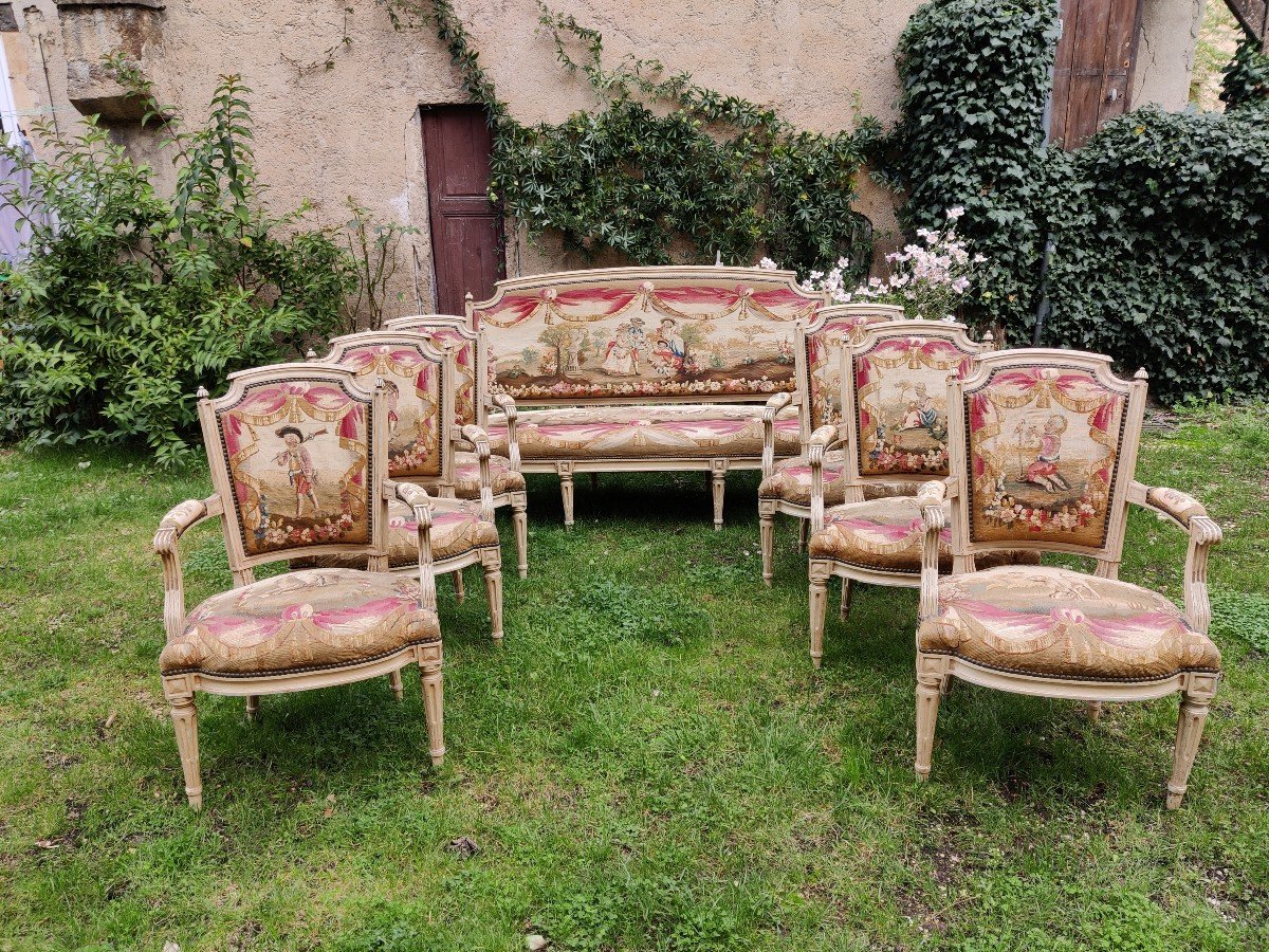 Salon De Style Louis XVI Aux Fables De La Fontaine 