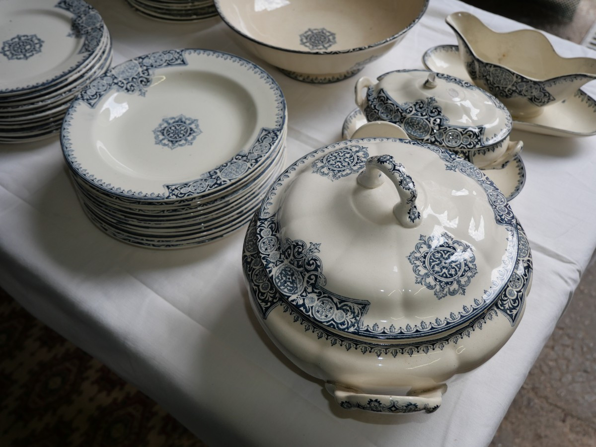 Earthenware Service, Early 20th Century-photo-2
