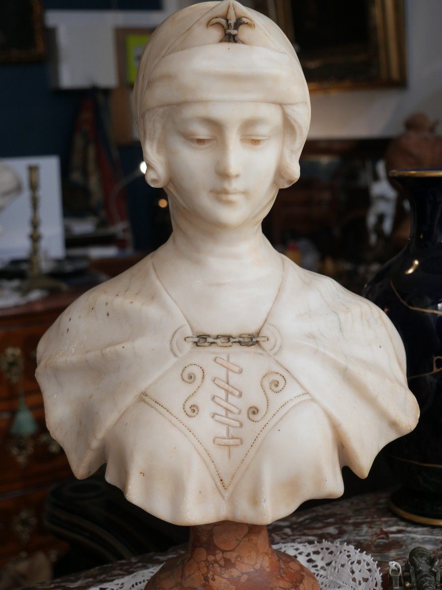 19th Century Marble Bust Of Joan Of Arc -photo-1