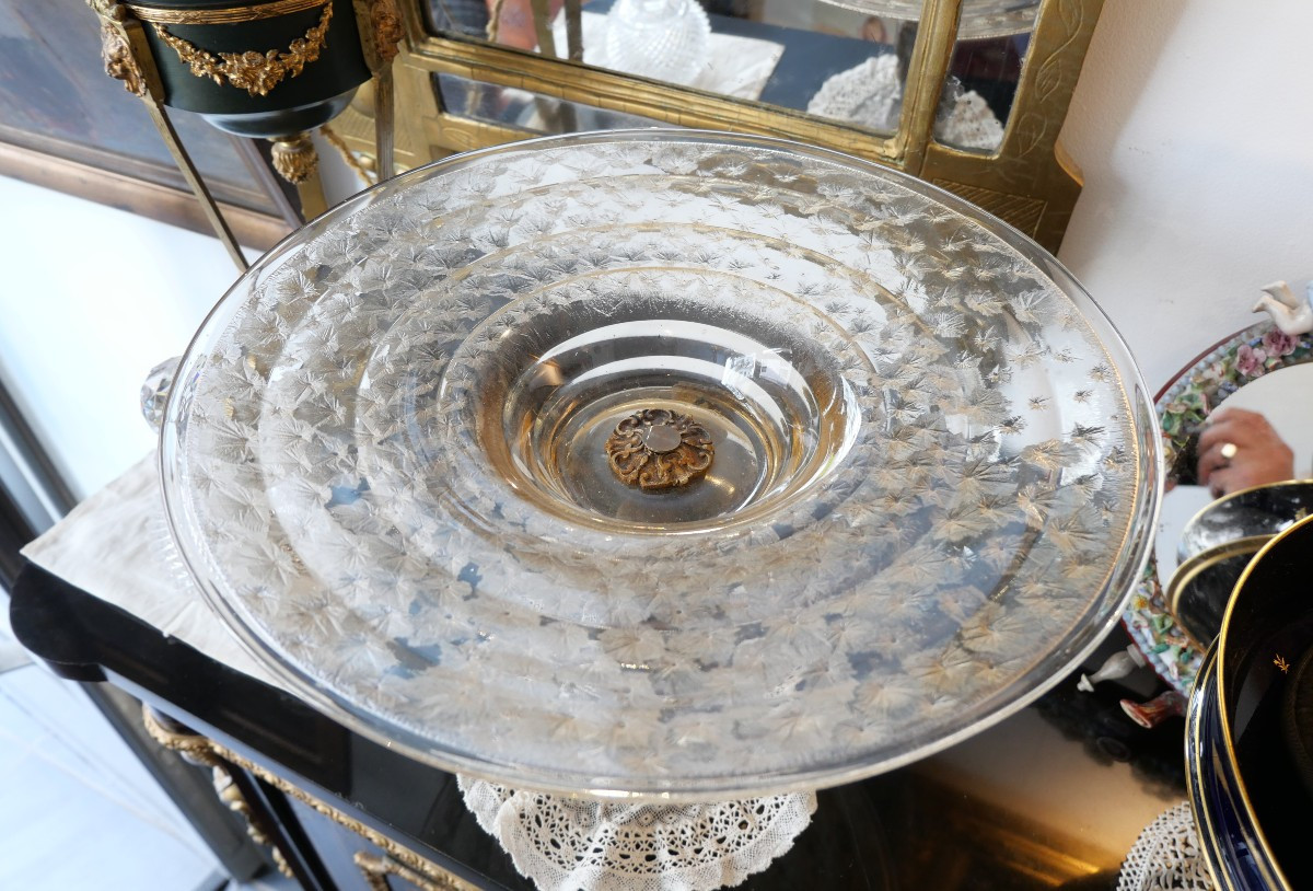 Frosted Glass Cup And Bronze Putti -photo-1
