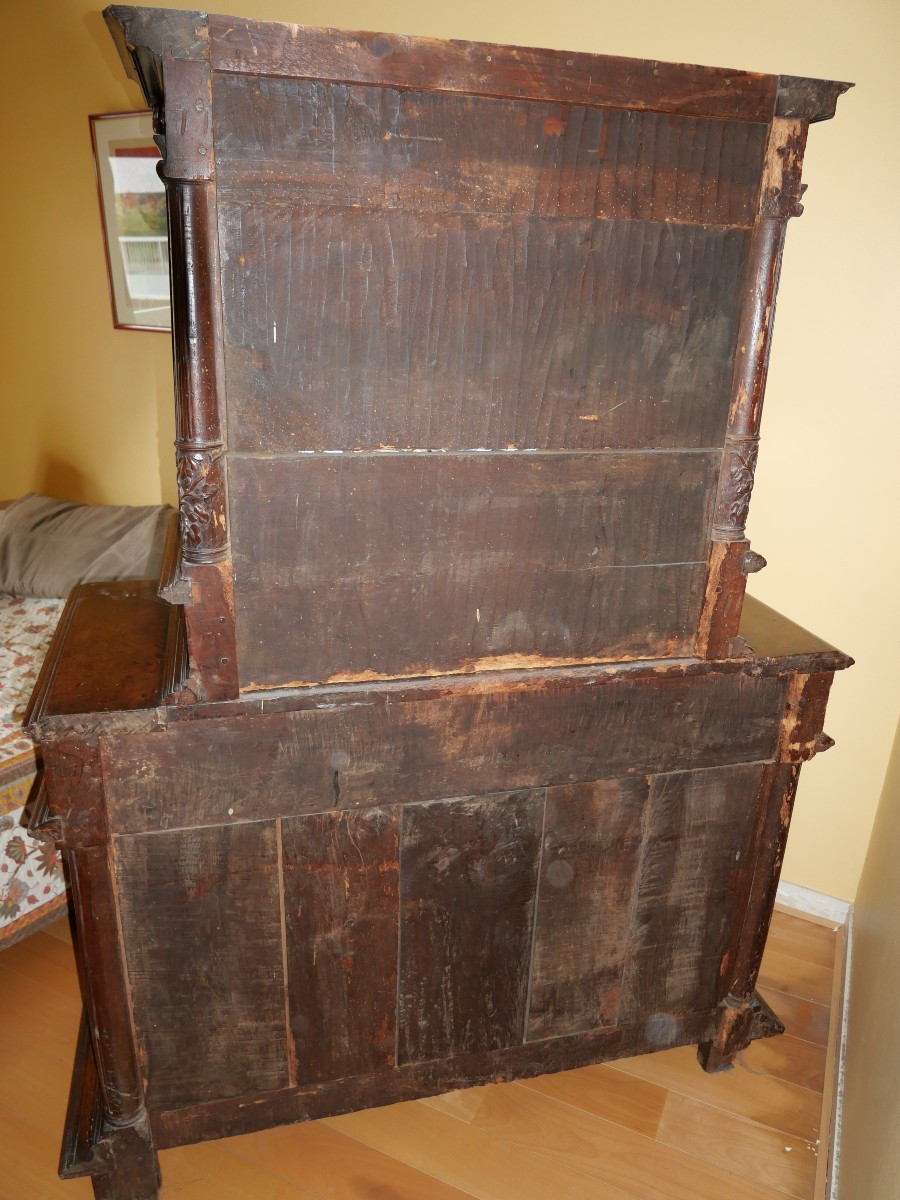 Two-body Buffet In Wavy Walnut, Late 16th Century-photo-1