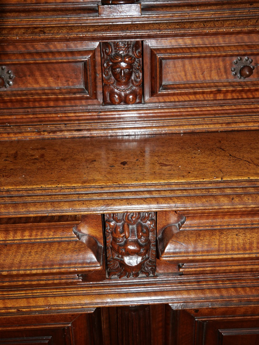 Two-body Buffet In Wavy Walnut, Late 16th Century-photo-2