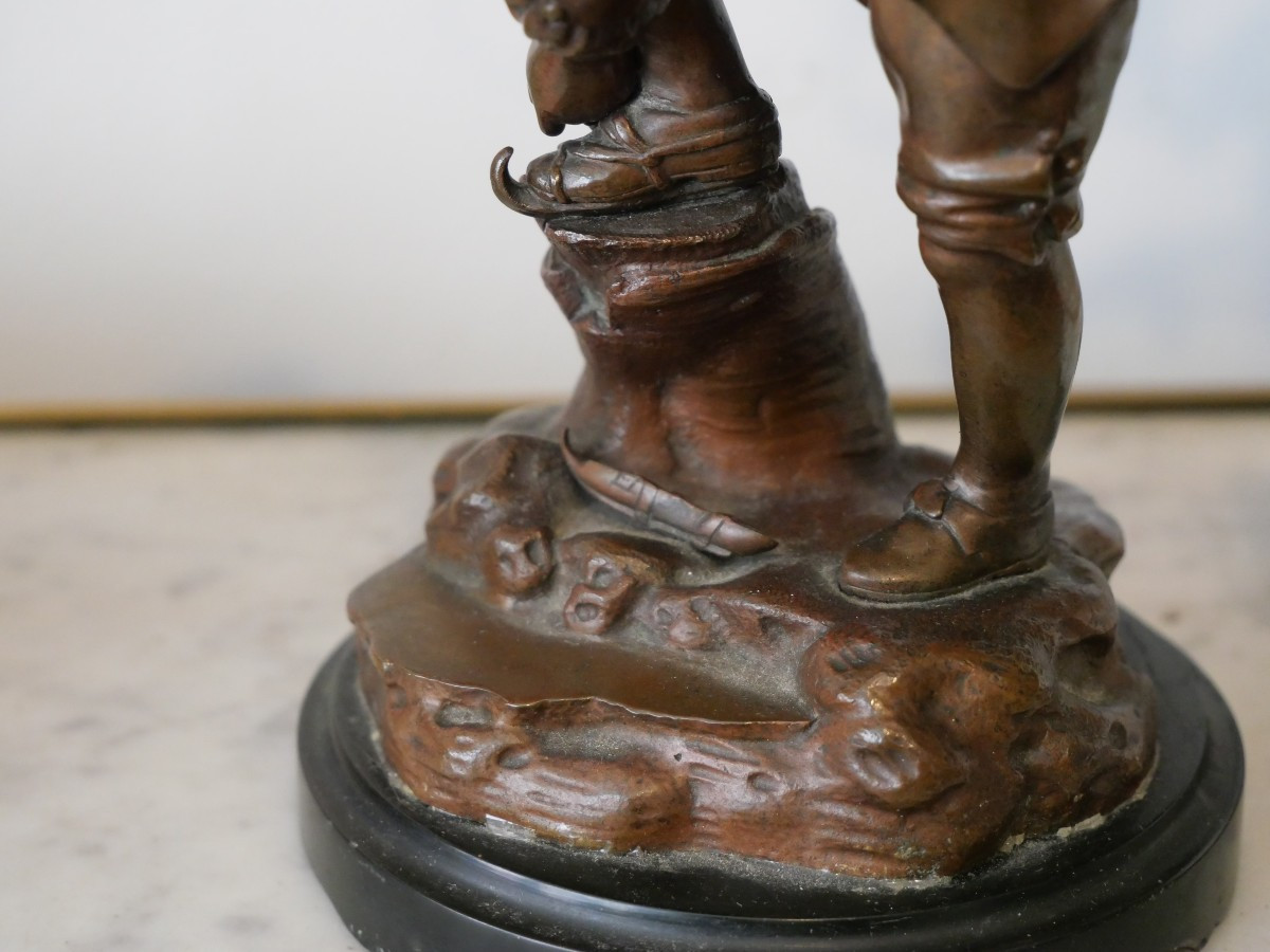 Small Patinated Bronze Skater From The 19th Century -photo-2