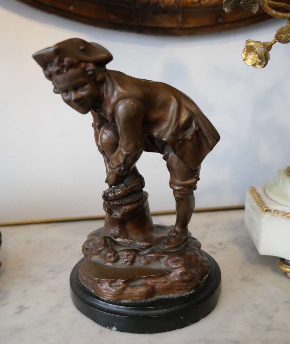 Small Patinated Bronze Skater From The 19th Century 