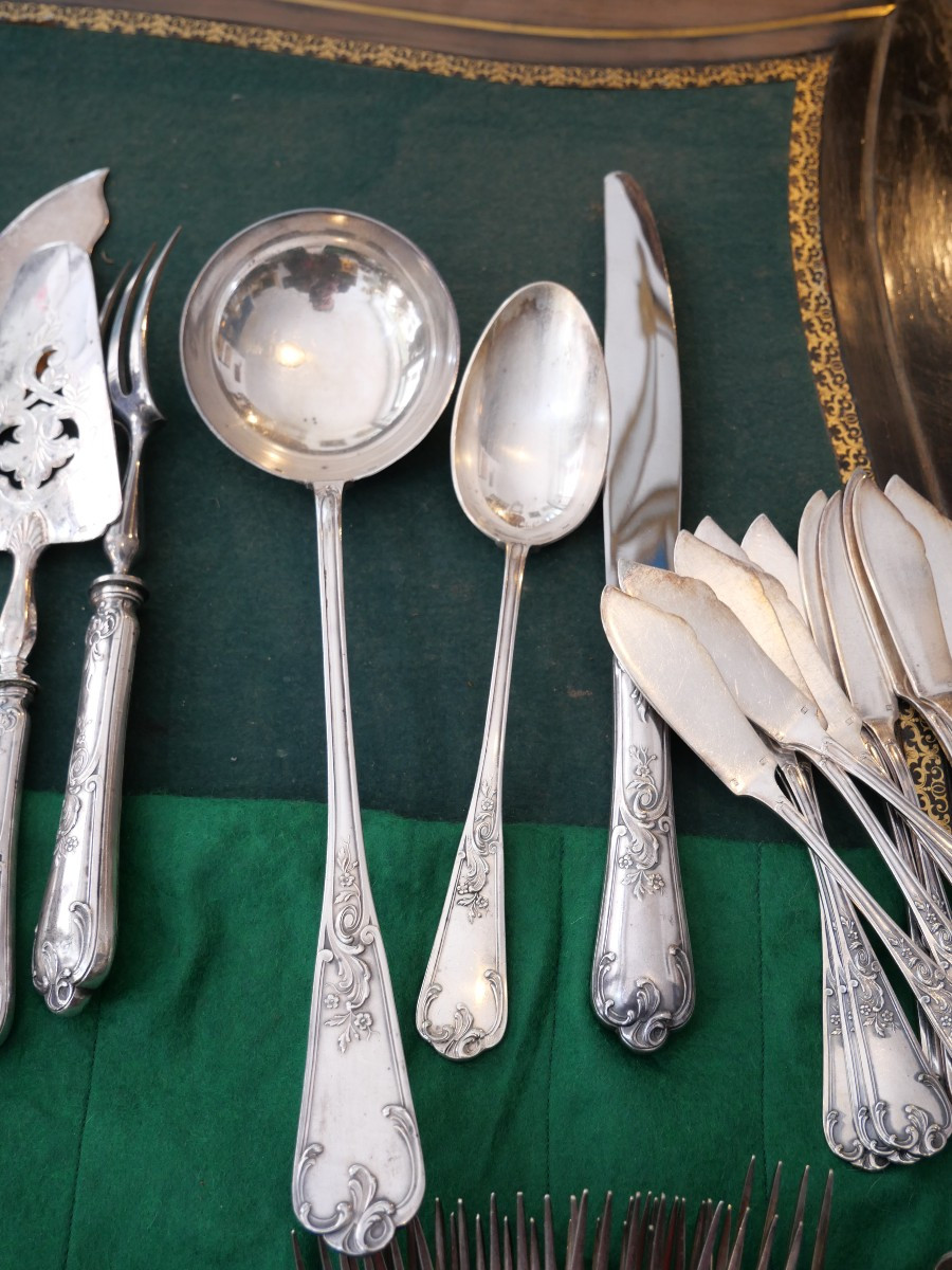 Large Silver-plated Metal Cutlery Set With Rocaille Motif-photo-4