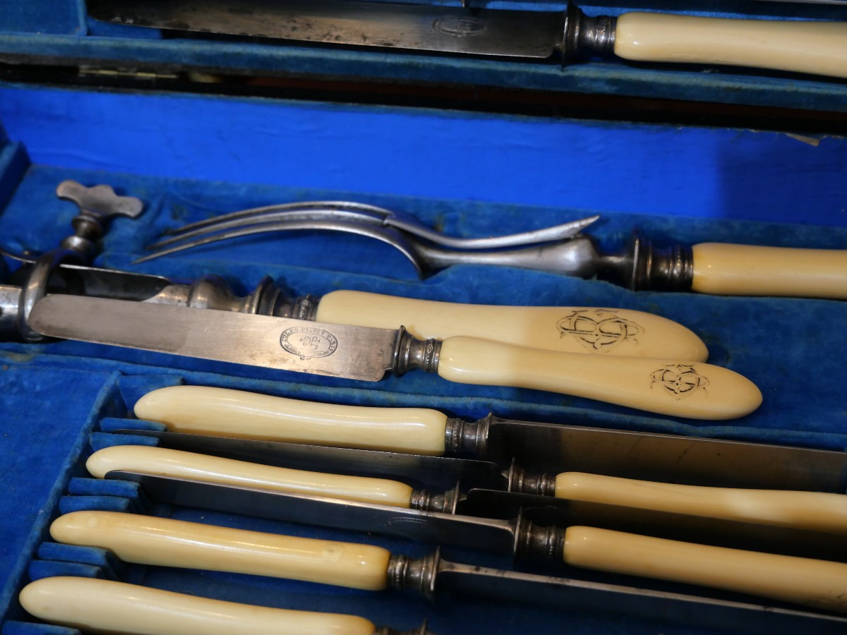 Jules Piault Knife Set, 19th Century-photo-1