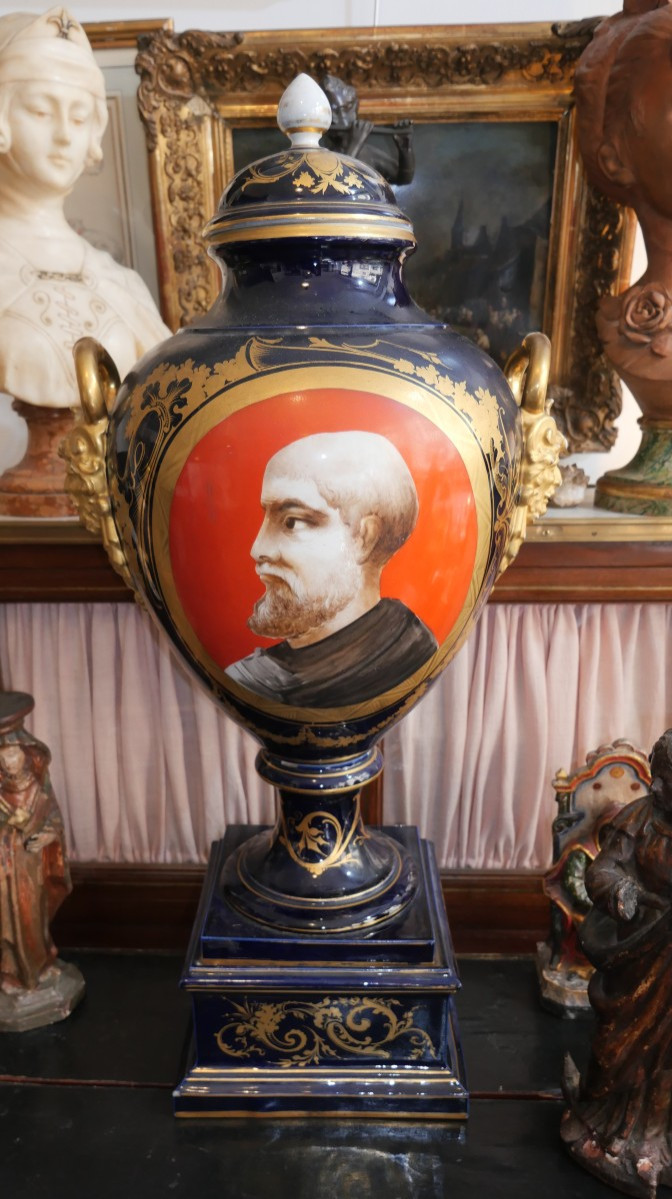 Grand vase porcelaine de Paris XIXe 