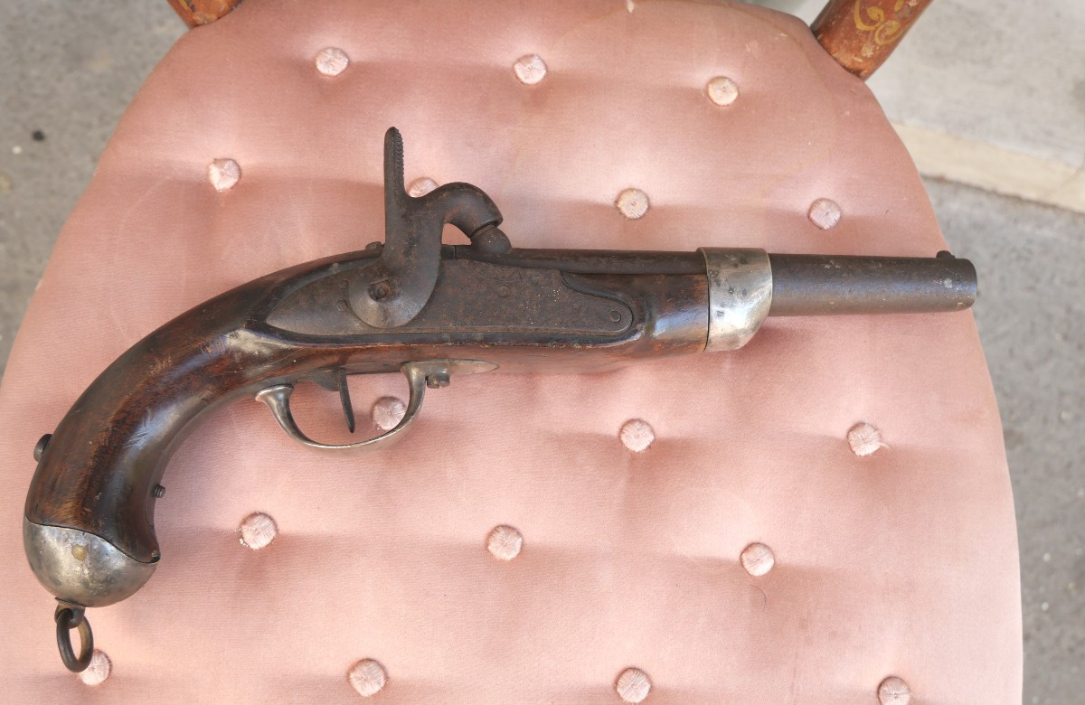 Pistolet 1822 t