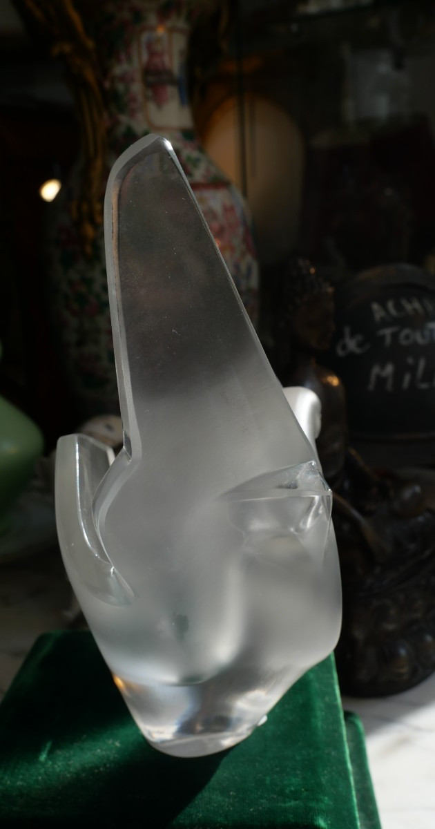 Lalique Vase With Doves -photo-1