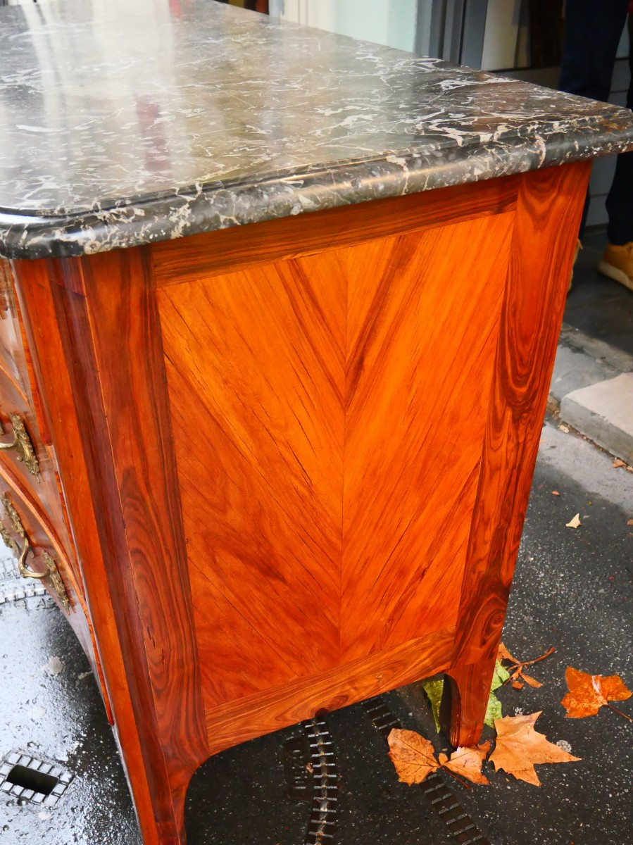 Louis XV Commode, 18th Century-photo-1