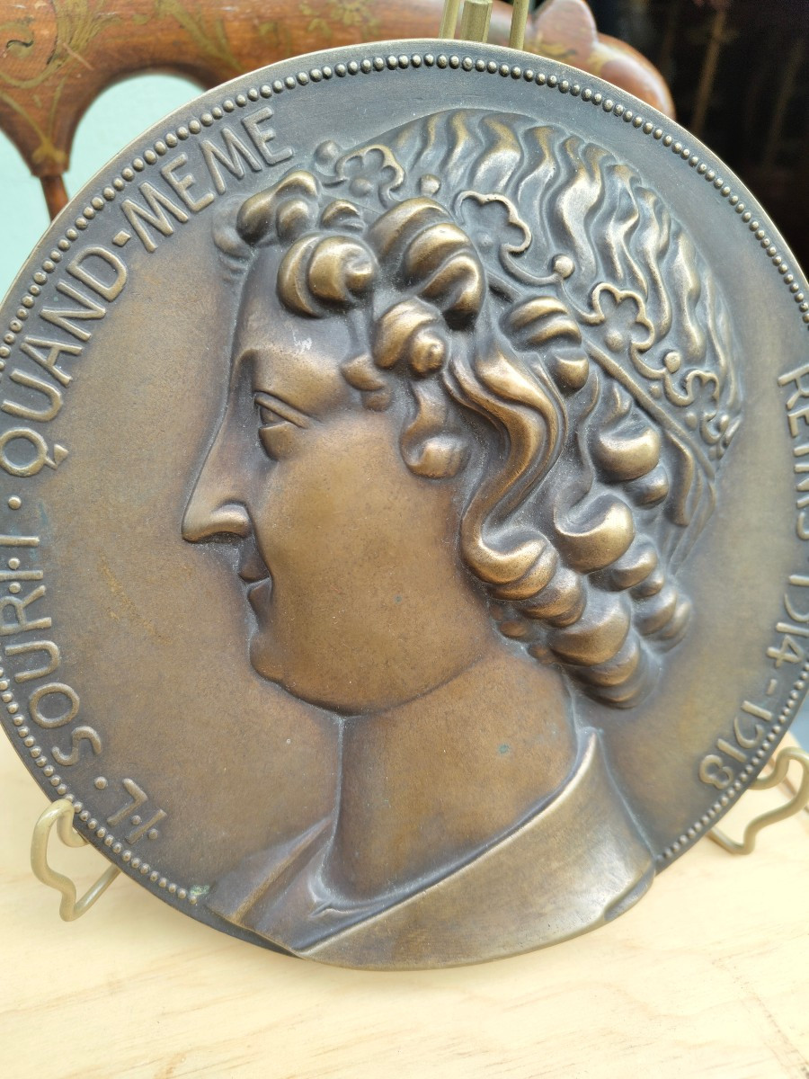 Médaillon l'ange de Reims bronze patiné -photo-2