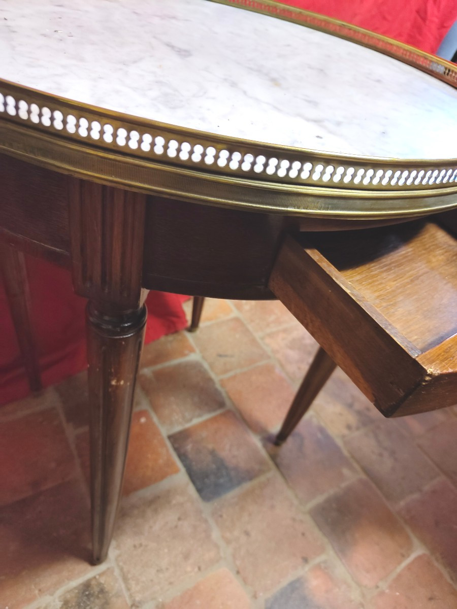 Louis XVI Table-photo-4