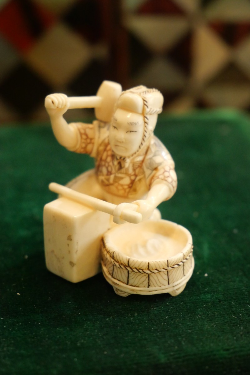 Netsuke forgeron fin du XIXe 