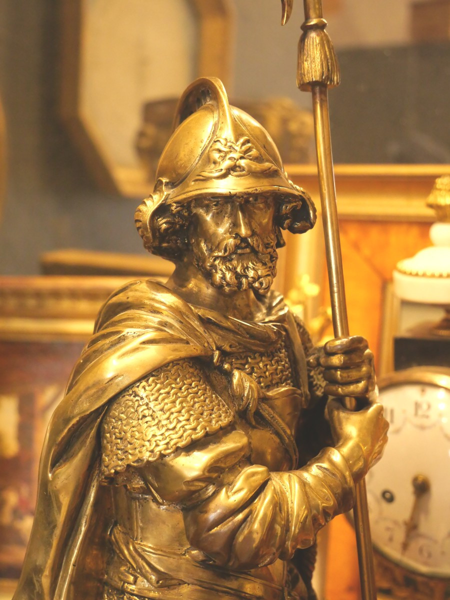 Hallebardier en bronze par Louis Marie Moris -photo-3