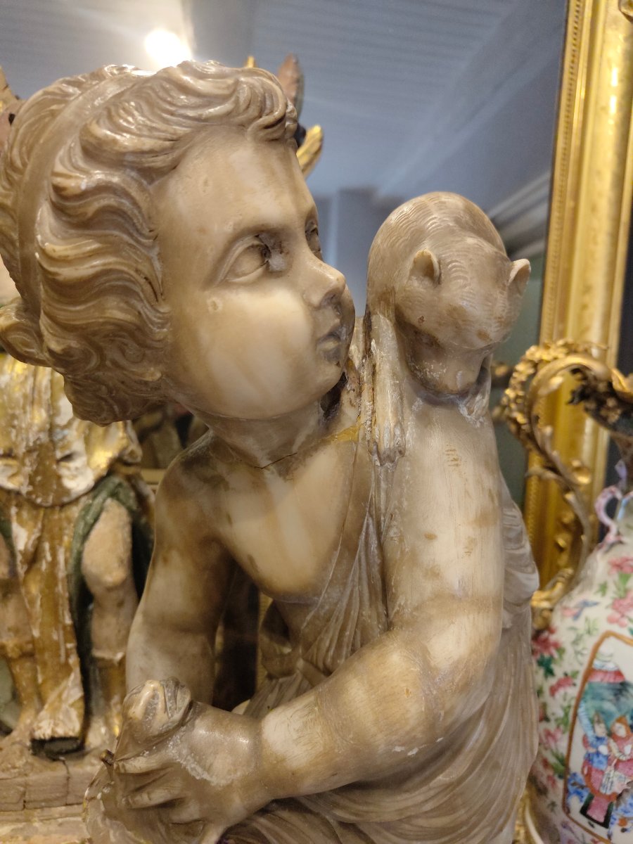 19th-century Alabaster Cherub-photo-2