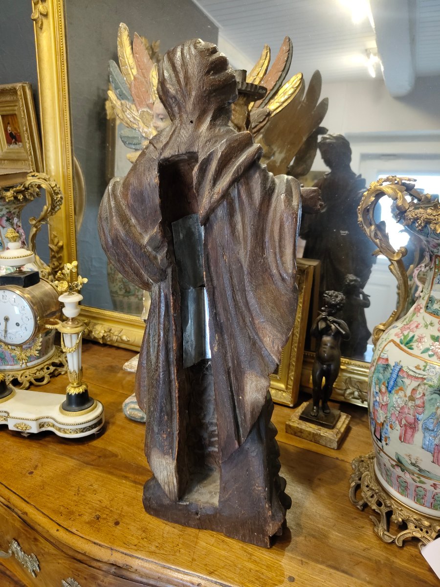 18th-century Carved Wooden Statue Of A Saint-photo-1