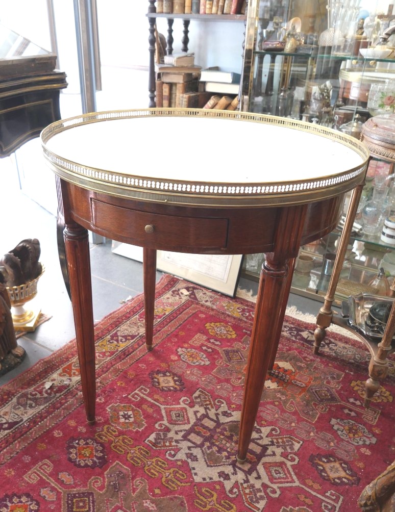 Table bouillotte Louis XVI 