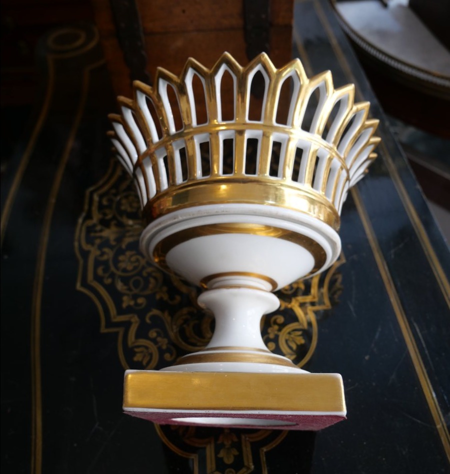 Coupe en porcelaine de Paris XIXe -photo-4