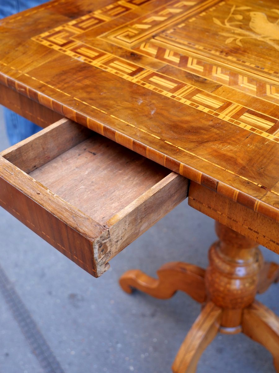 19th-century Marquetry Pedestal Table-photo-2