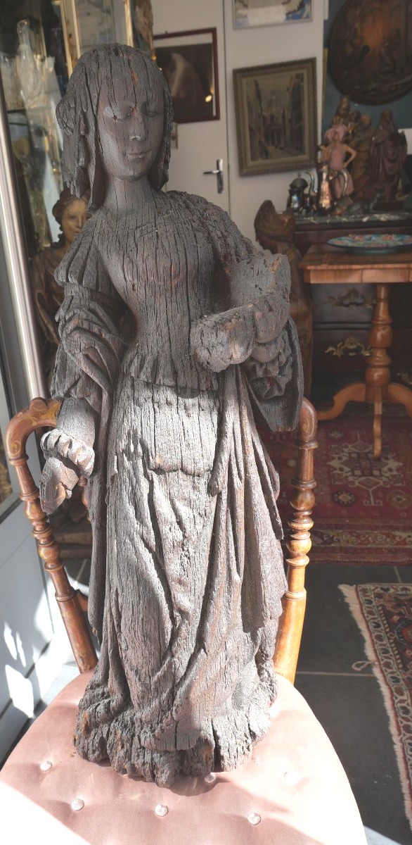 Carved Wooden Statue Of A Saint, 16th Century 