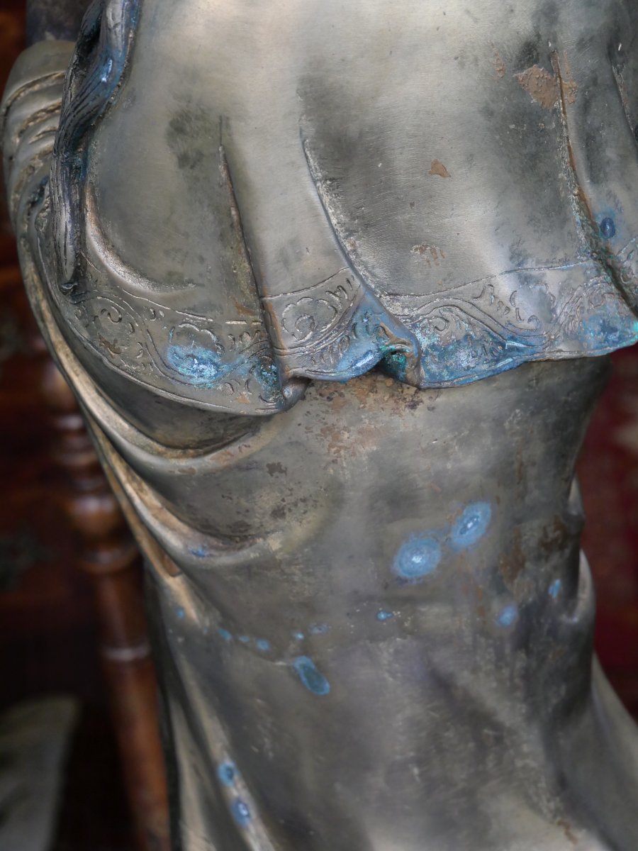Gilded Bronze Guanyin From The Early 20th Century -photo-2