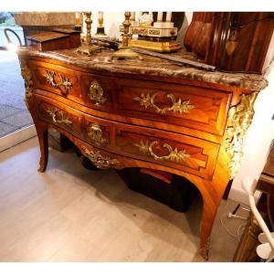 Lovely Louis XV Commode