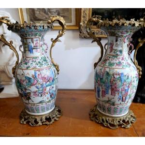 Paire de vases Chinois Monture en bronze 19e