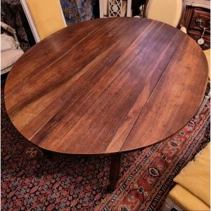 Table en noyer début du 19e