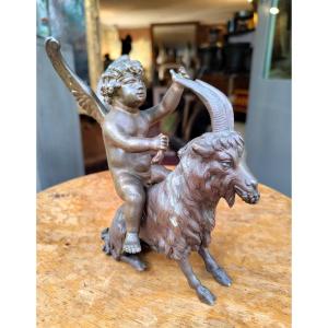 Angelot surmontant un bouc bronze XIXe