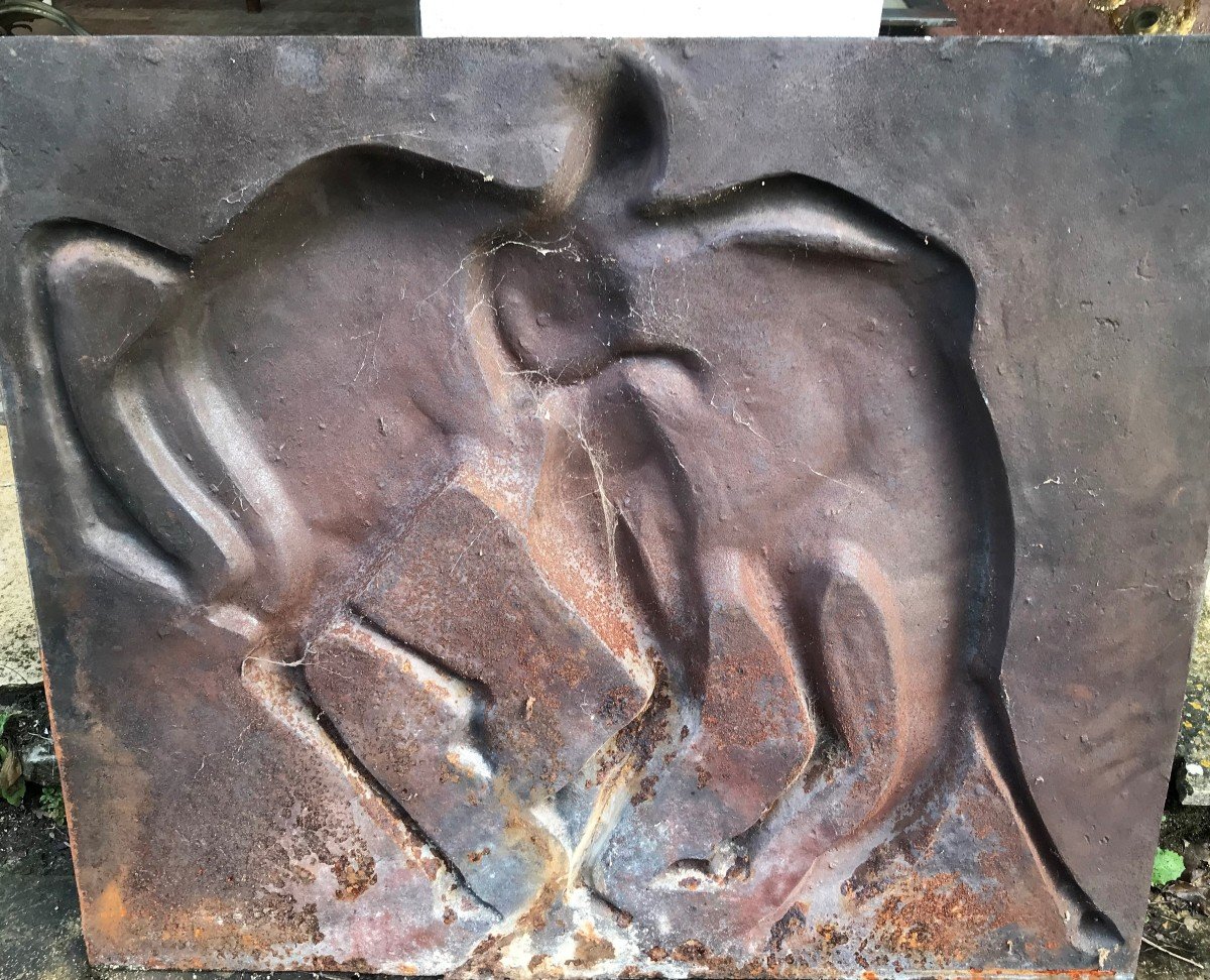 Plaque de cheminée en fonte signée Vannetzel XXème siècle-photo-6